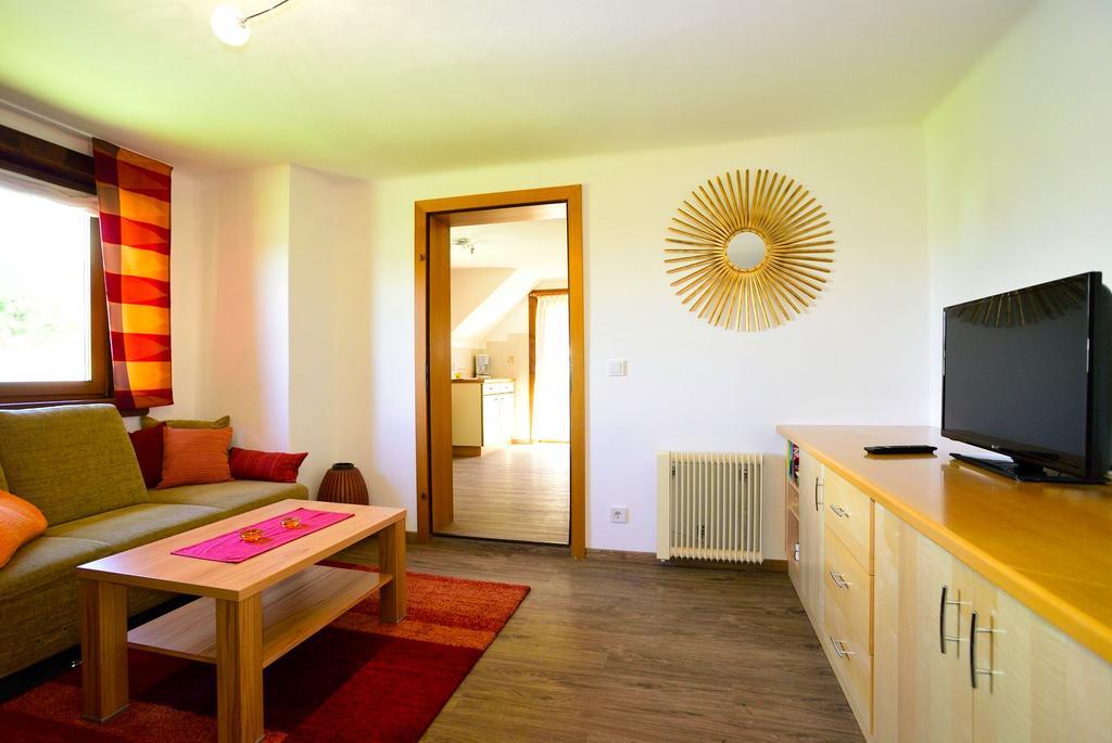 Apart Of Me Ferienhaus Faaker See فيلاخ المظهر الخارجي الصورة